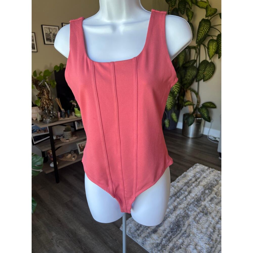 Francesca’s Blue Rain NWT‎ Bodysuit Pink Size Medium #479